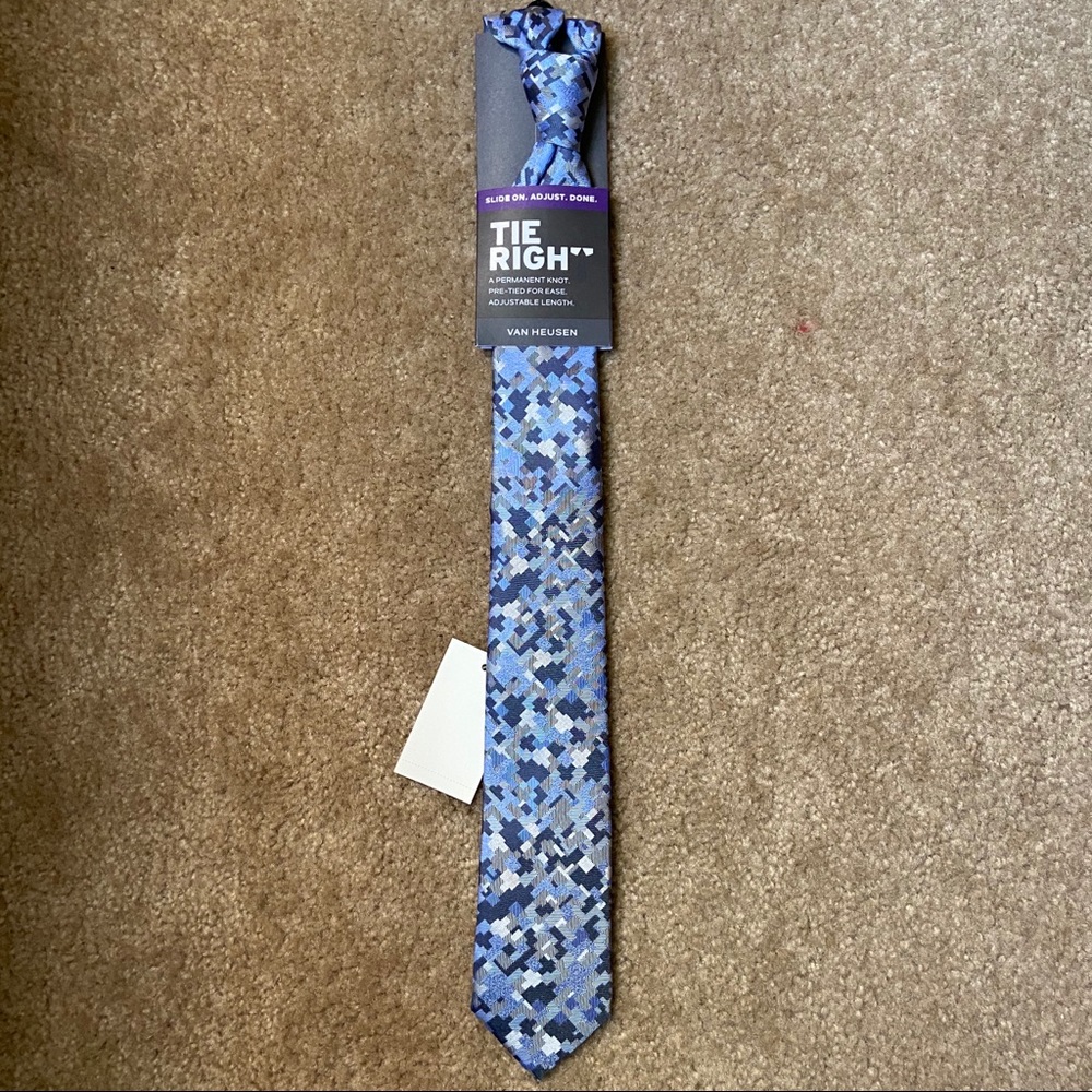 Multicolored Van Heusen Tie
